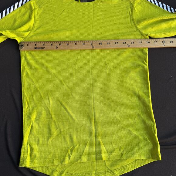 Helly Hansen Base Layer Shirt Youth Small Yellow Lifa Long Sleeve Crewneck - Picture 7 of 8